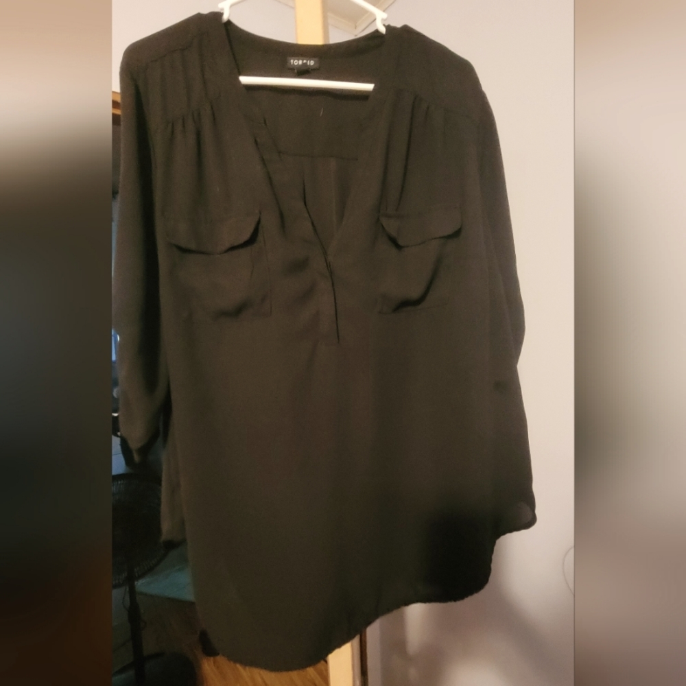 Torrid shirt